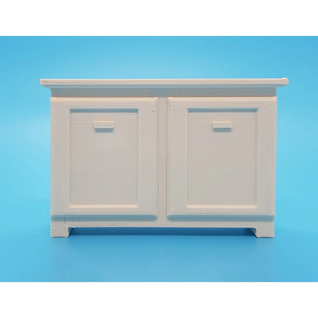 King-4 Cabinet miniature at 1:20 scale, shown from the front.