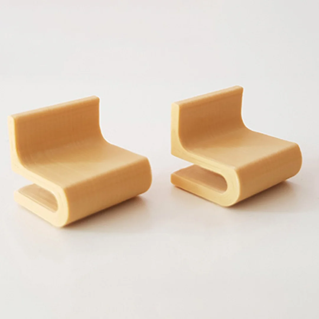 Cantilever Sofa miniature models displayed together at 1:50 scale.