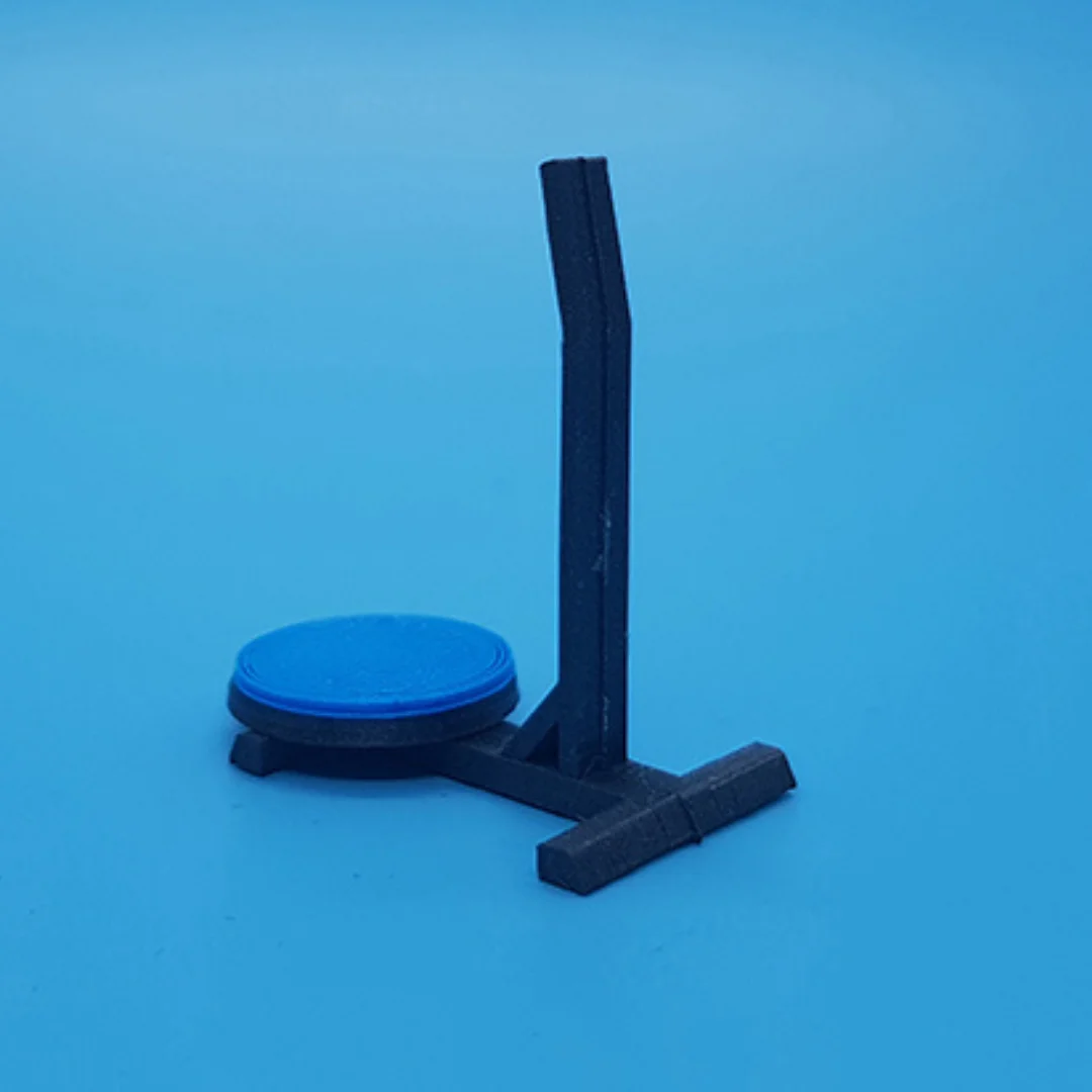 Vibration Plate miniature model at 1:50 scale.