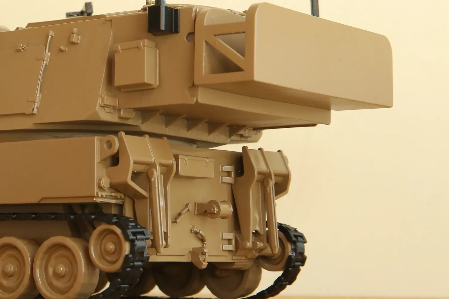 3d printed M109 howitzer model in UAE